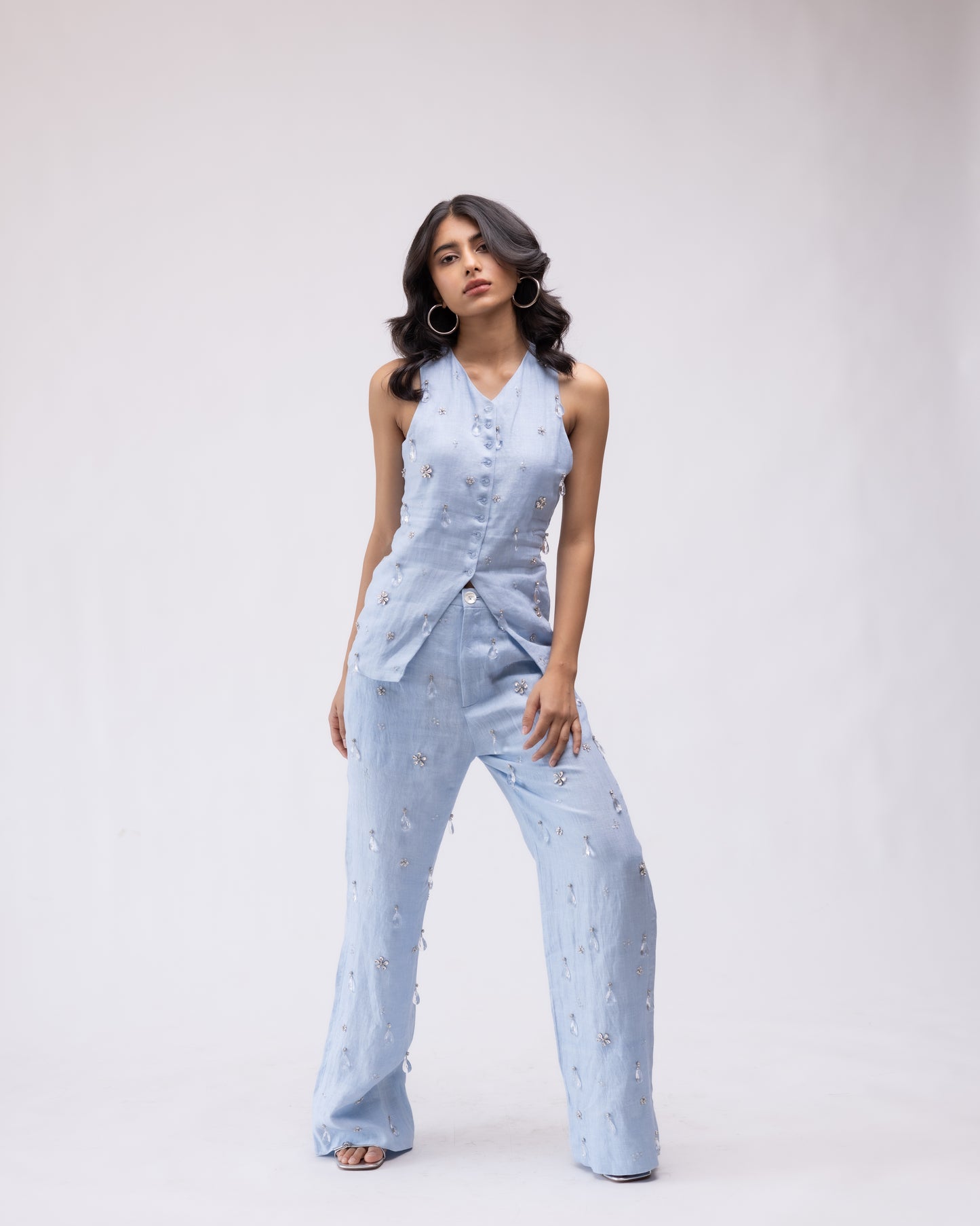 100% linen high-waisted trousers with crystal drop embellishing