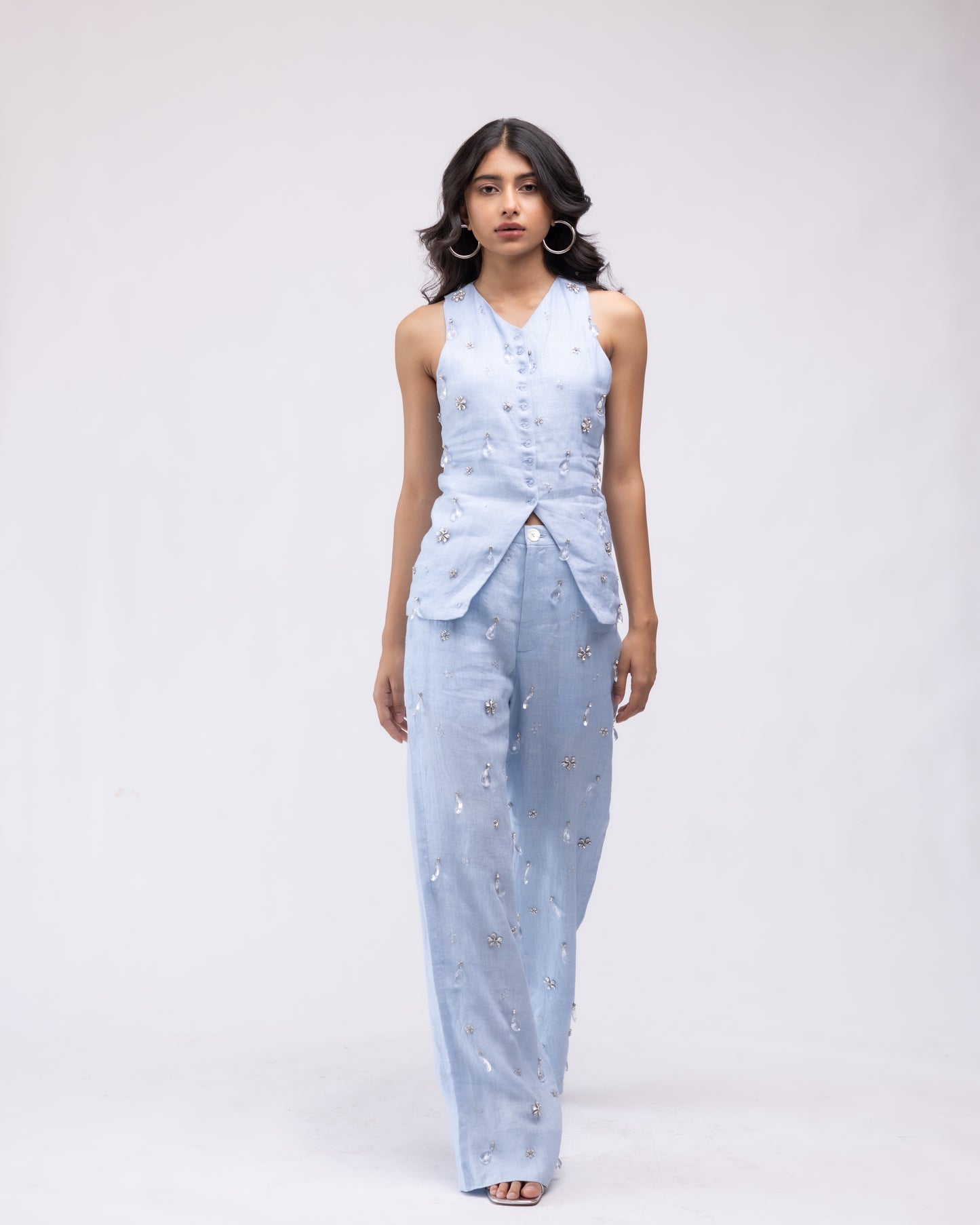 100% linen high-waisted trousers with crystal drop embellishing